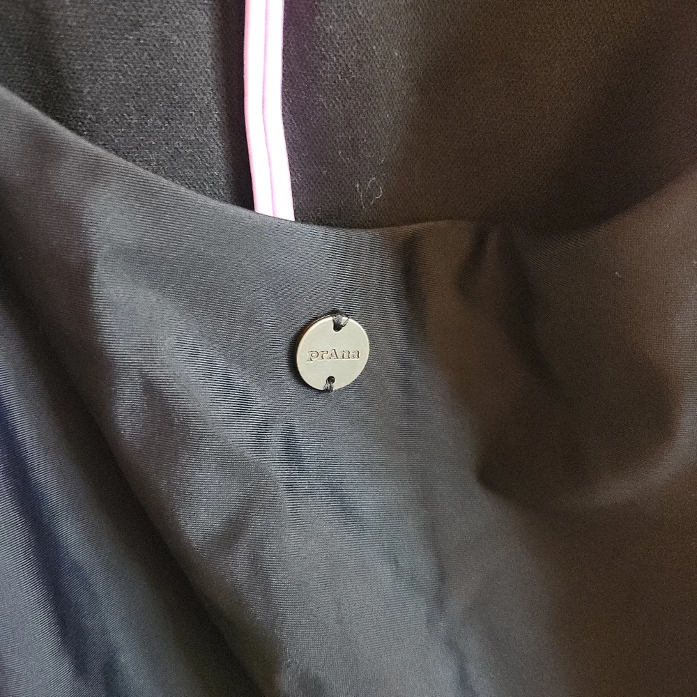 NWOT Prana Colorblock One-Piece Swimsuit Black Gray & Pink Open Low Back Medium - Picture 8 of 10